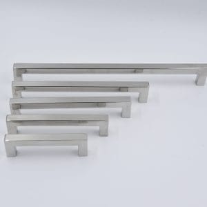 Cabinets Handle D Square