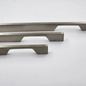 Cabinets Handle Flat