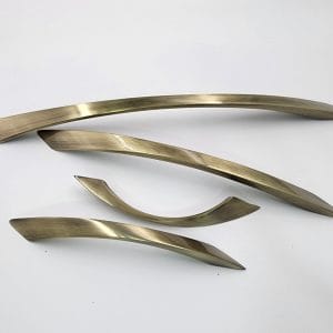TWIST ANTIQUE CABINET HANDLE